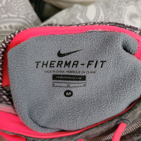 Nike pink and grey therma-fit hoodie - Picture 2 of 2